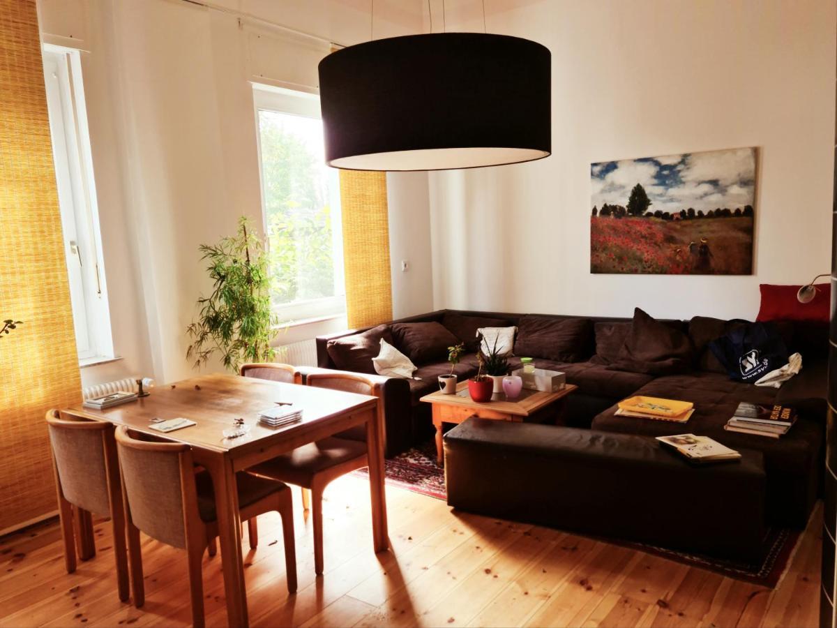 Nana-Eg-80M2 Sanierter Altbau-Parkplatz-Kleiner Garten-Wlan-Netflix-2Zimmer-Kueche-Dusche-Wanne-Waschmaschine Ομπερχάουζεν Εξωτερικό φωτογραφία