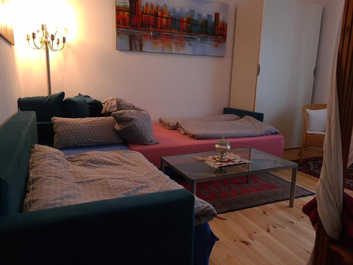 Nana-Eg-80M2 Sanierter Altbau-Parkplatz-Kleiner Garten-Wlan-Netflix-2Zimmer-Kueche-Dusche-Wanne-Waschmaschine Ομπερχάουζεν Εξωτερικό φωτογραφία